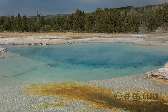 Biscuit Basin - Sapphire Pool