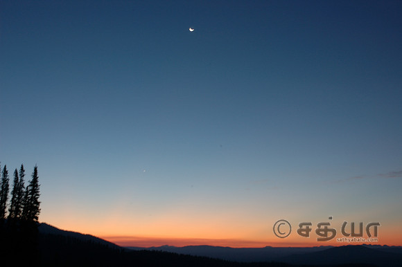 Sunrise at Grand Canyon of Yellowstone
