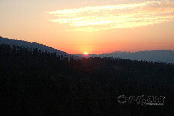 Sunrise @ Grand Canyon of Yellowstone