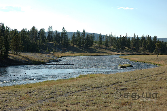 Scenery - Firehole River @ Biscuit Basin