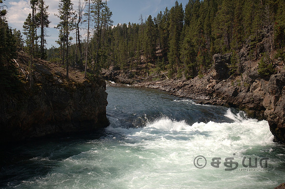 Scenery - Yellowstone River