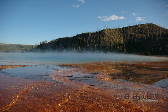 Midway Geyser Basin - Grand Prismatic Spring