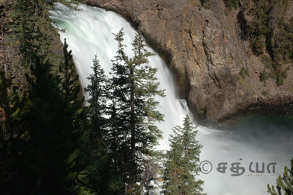Scenery - Waterfalls @ Grand Canyon of Yellowstone - Upper Falls