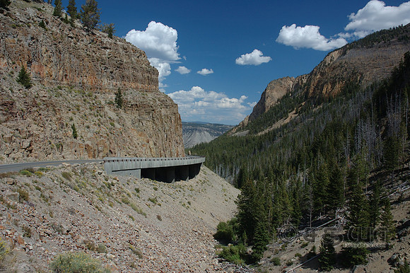 Scenery - Golden Gate @ Yellowstone