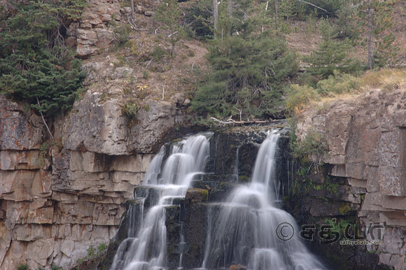 Scenery - Rustic Falls @ Golden Gate of Yellowstone
