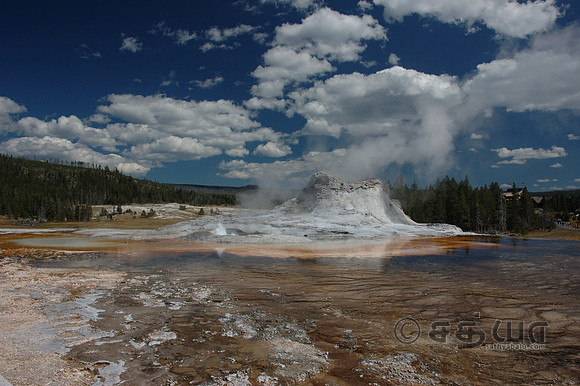 Castle Geyser @ Upper Geyser Basin