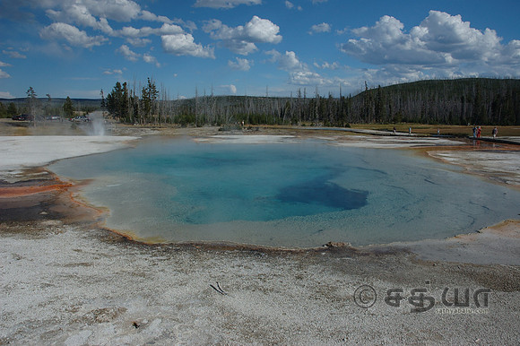 Black Sand Basin - Rainbow Pool