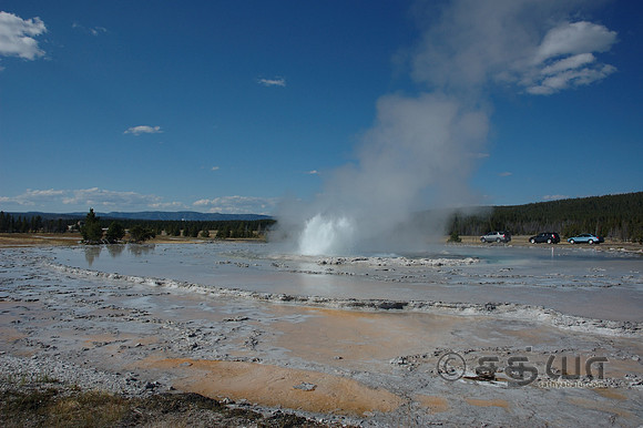Great Fountain Geyser @ Firehole Lake Drive